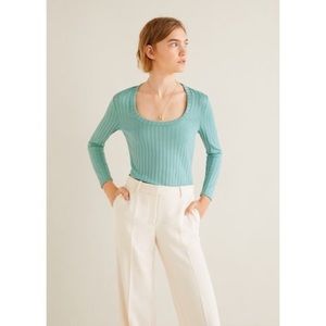 NWT MANGO Ribbed t-shirt